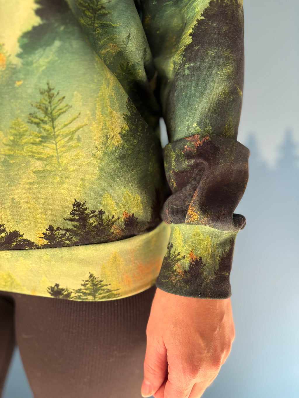 Bluza Green forest w odcieniach zieleni