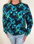 Damska bluza w niebieskie kwiaty