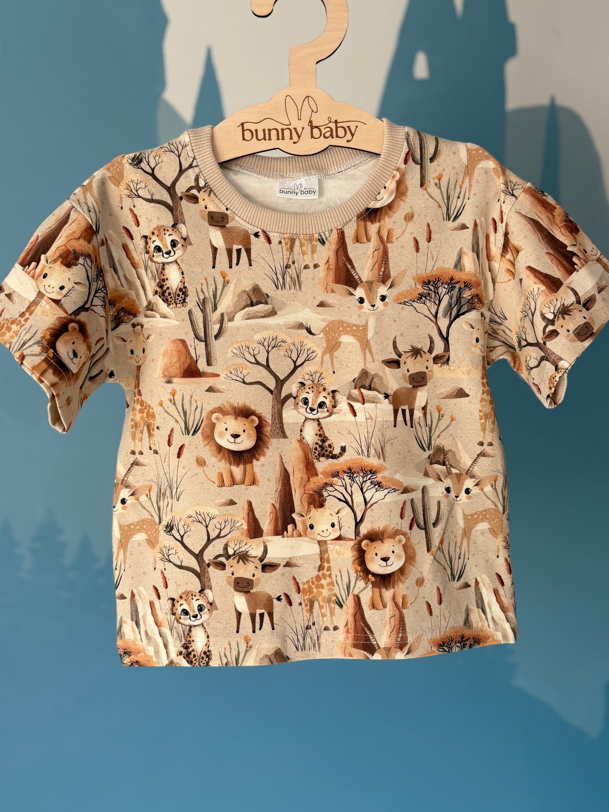 T-shirt Safari w odcieniach beżu