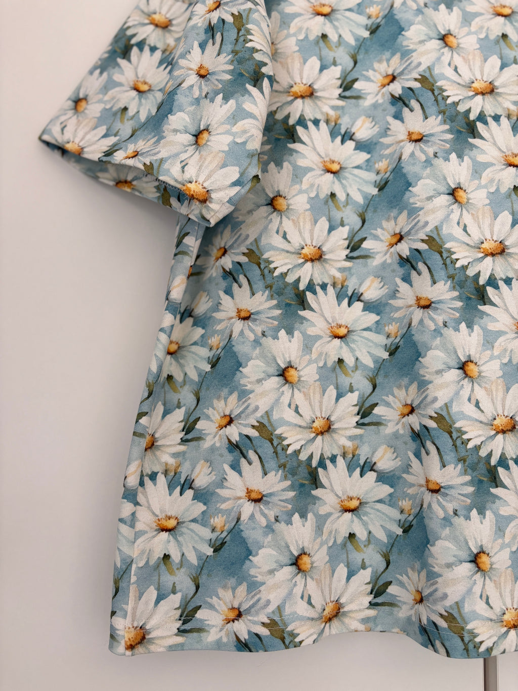 T-shirt oversize stokrotki