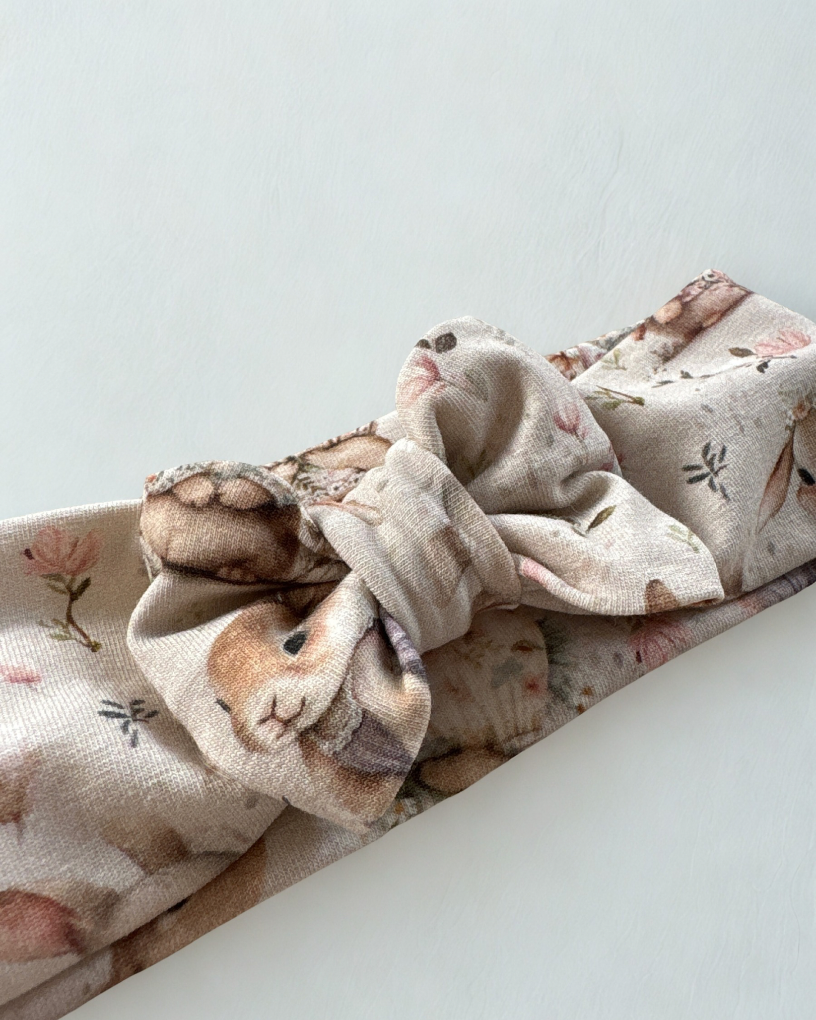 Opaska z kokardą w króliczki