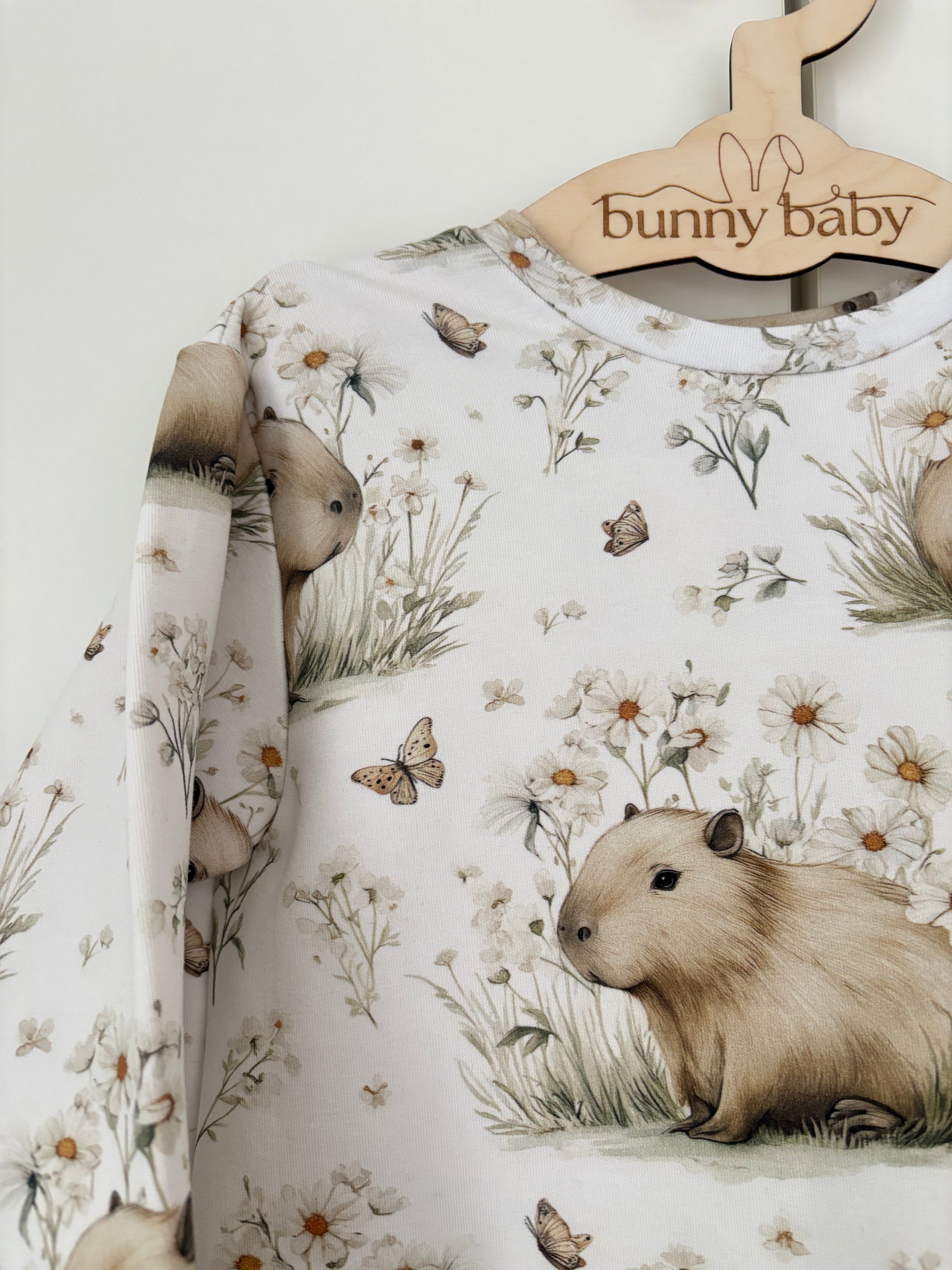 Bluza w kapibary