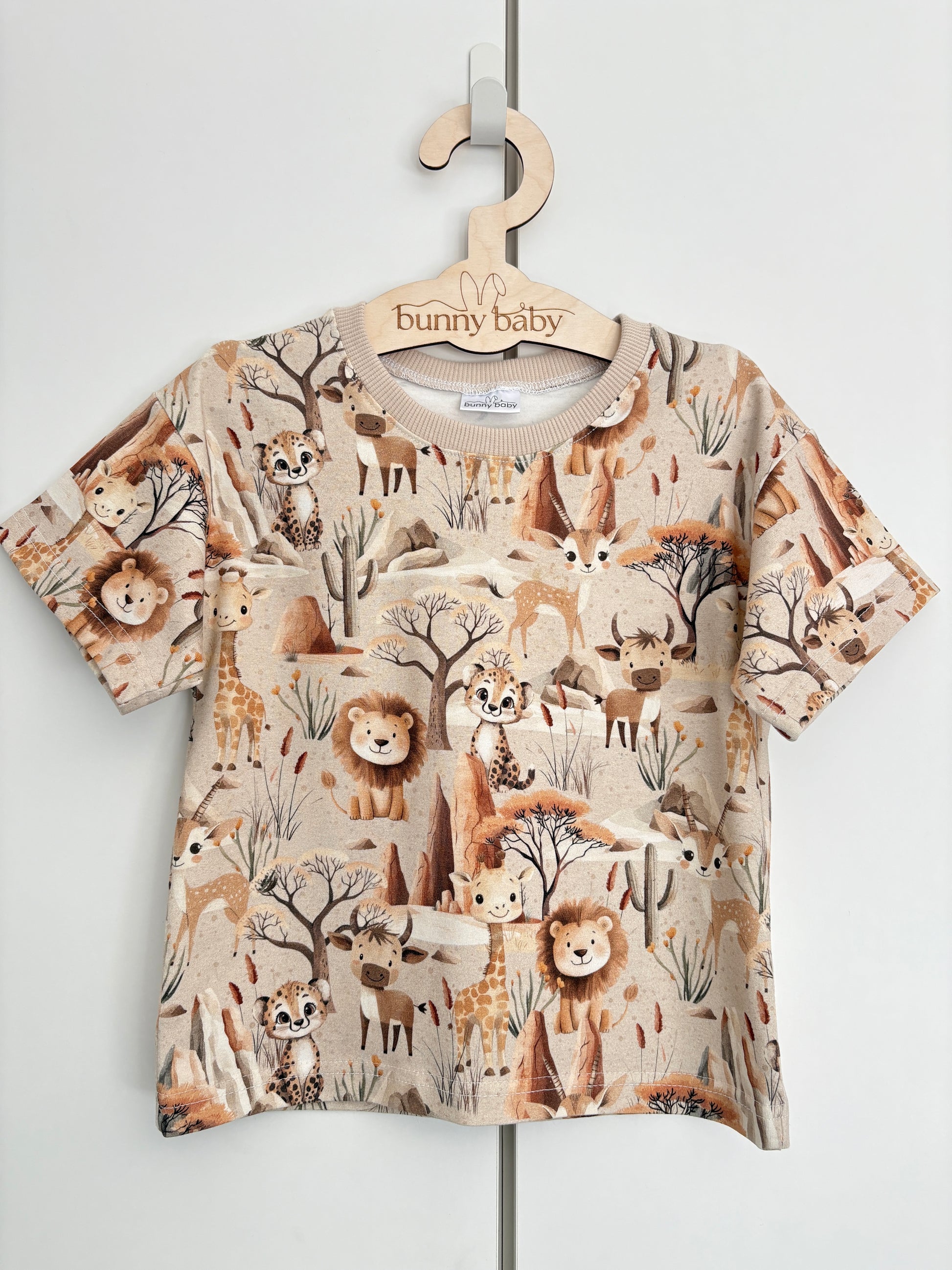 T-shirt Safari w odcieniach beżu
