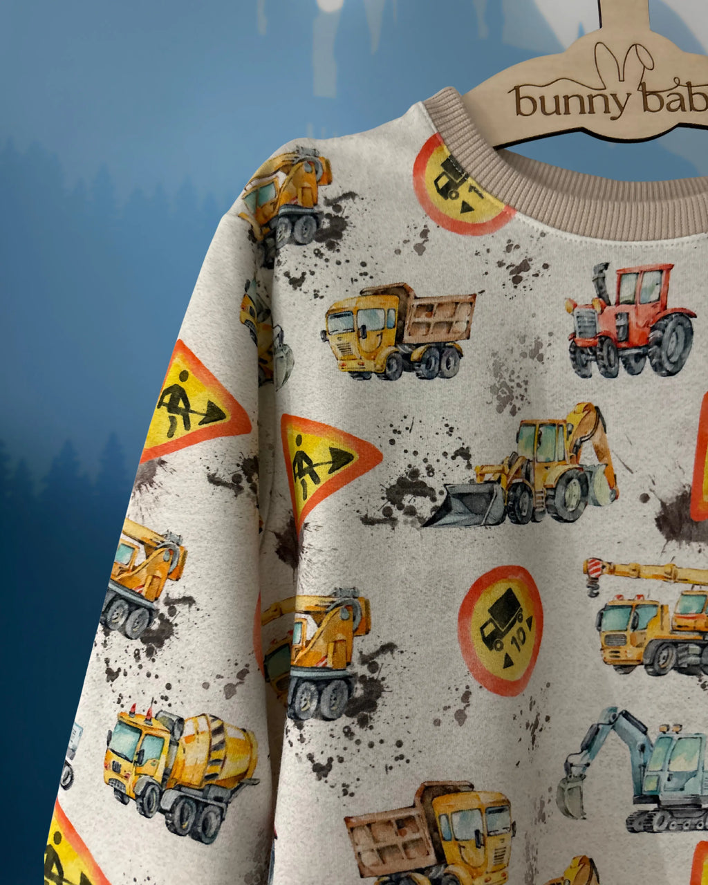 Bluza w maszyny na budowie w odcieniach beżu - Bunny Baby