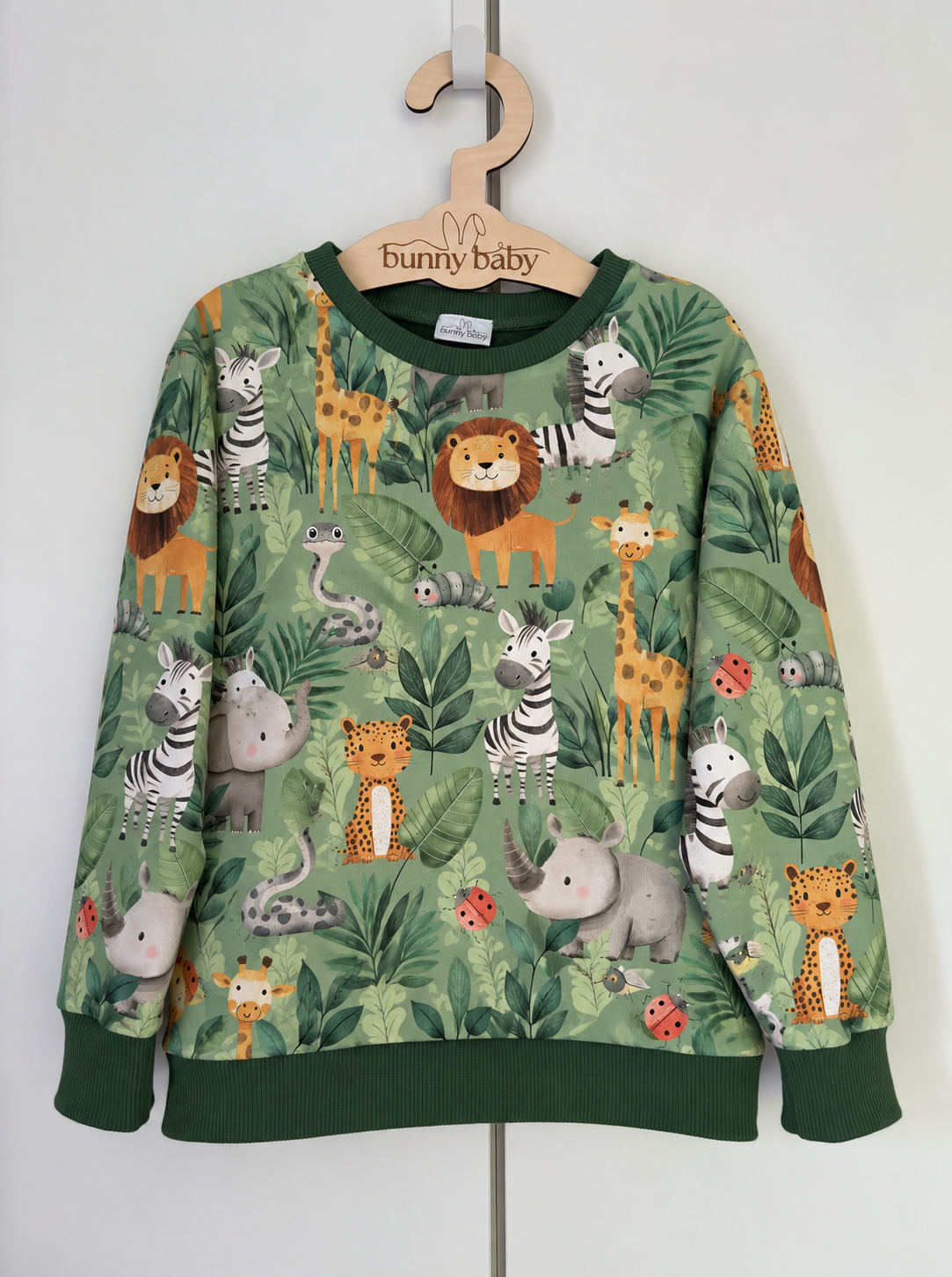 Bluza mocno zielona w zwierzątka Safari