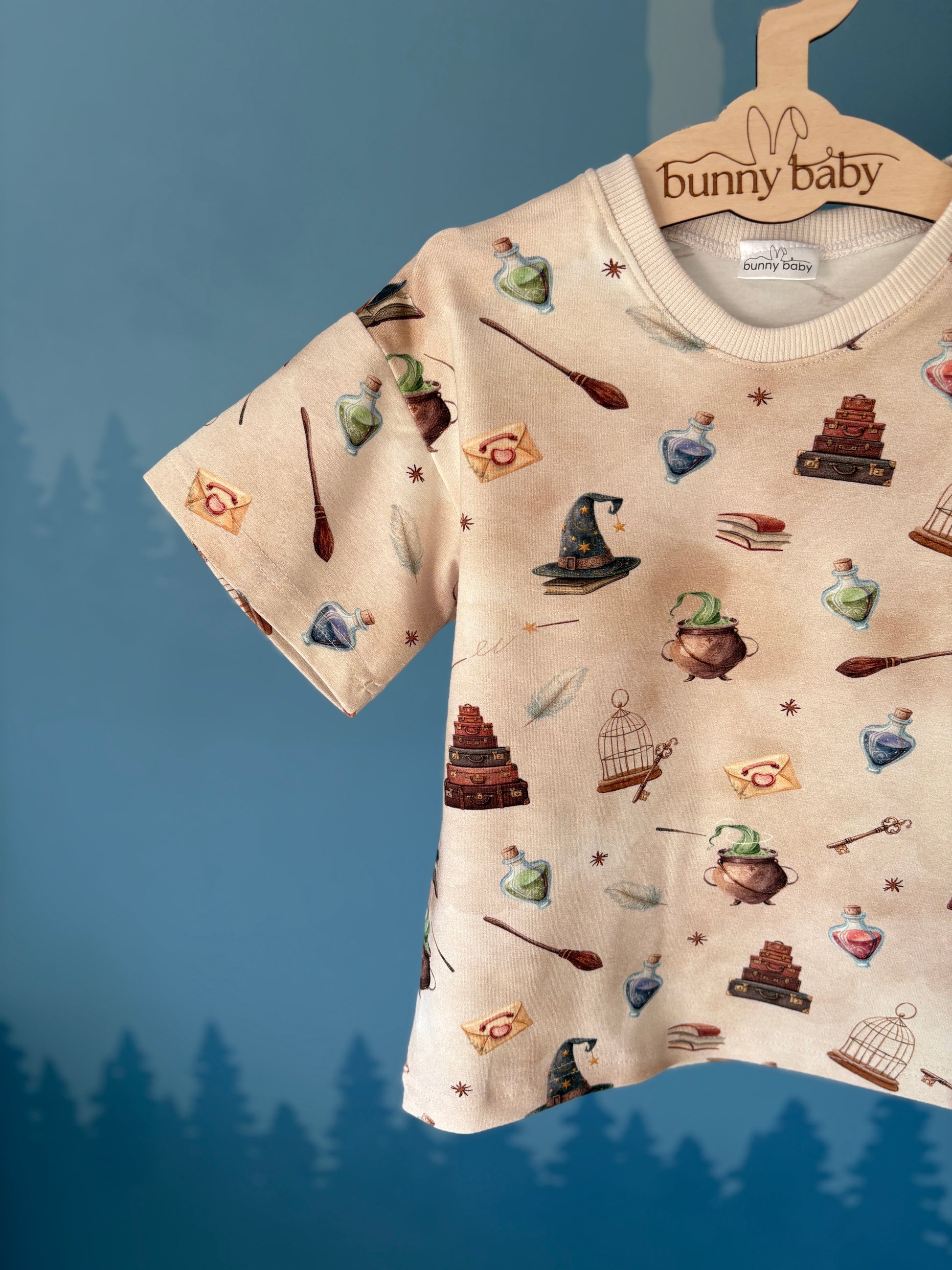 T-shirt oversize szkoła magii