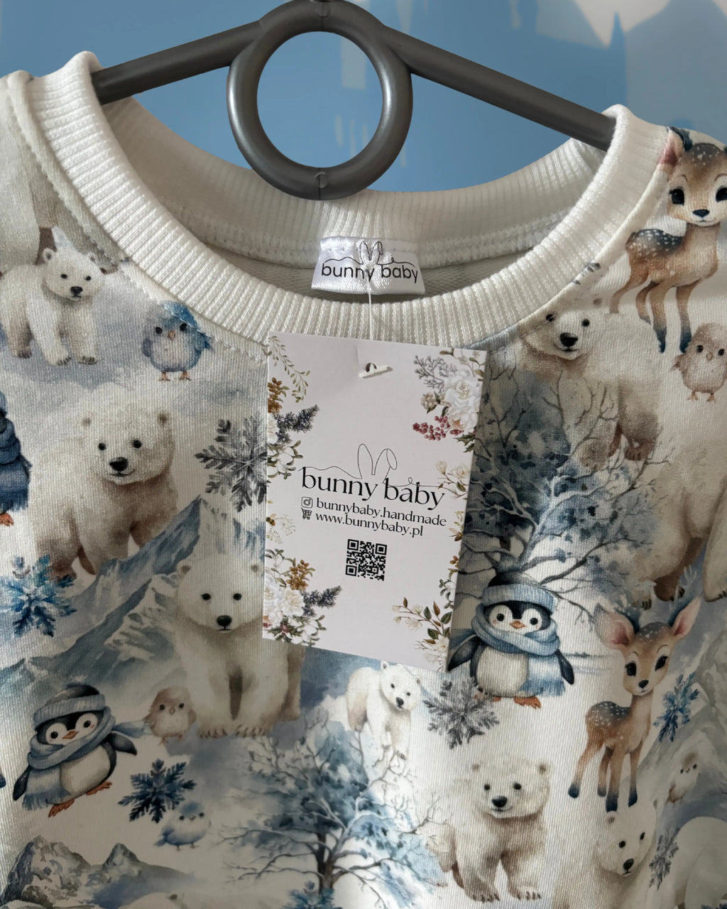 Bluza zimowa lodowa kraina z białymi ściągaczami - Bunny Baby