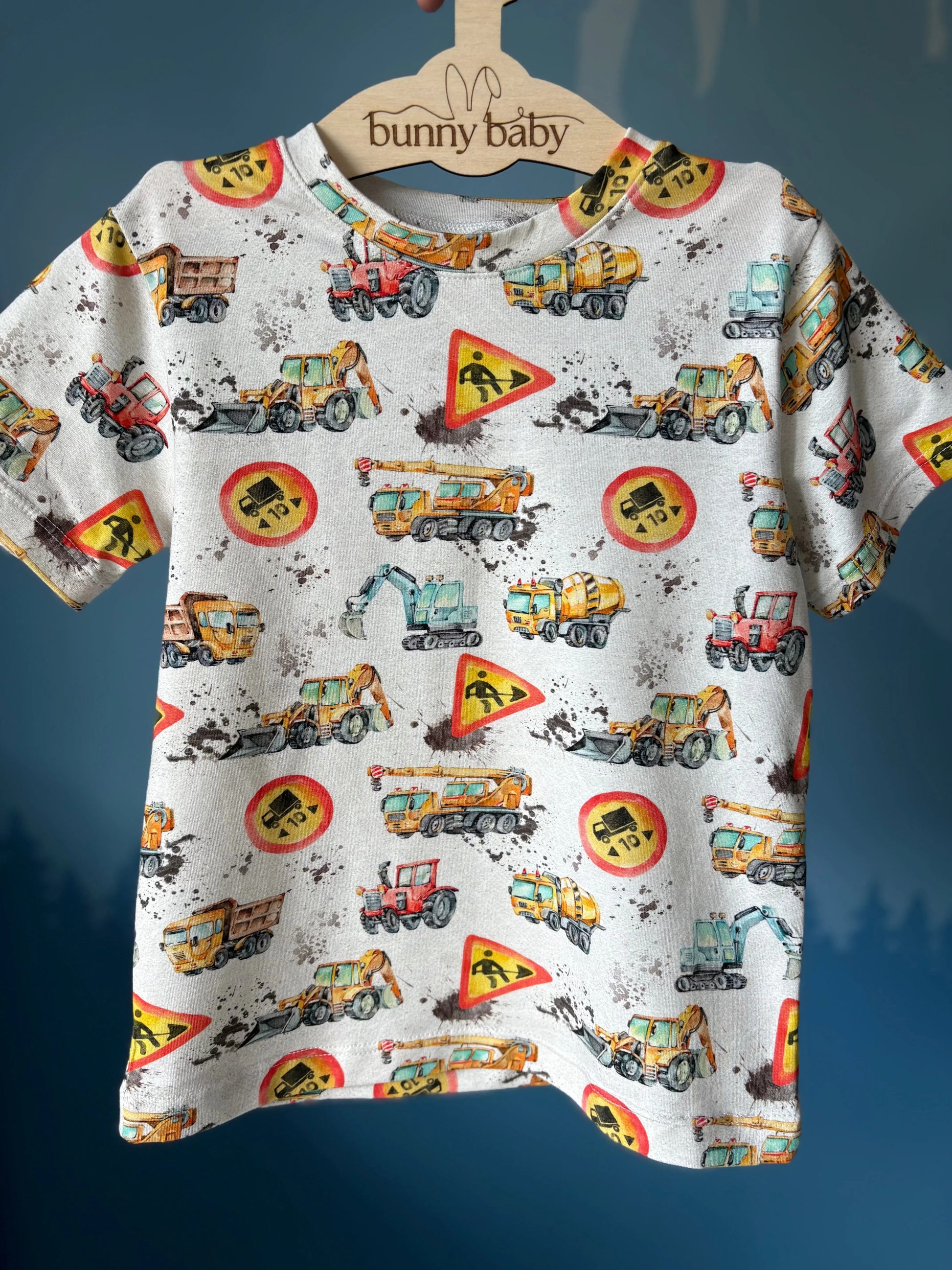 T-shirt chłopięcy praca na budowie - Bunny Baby