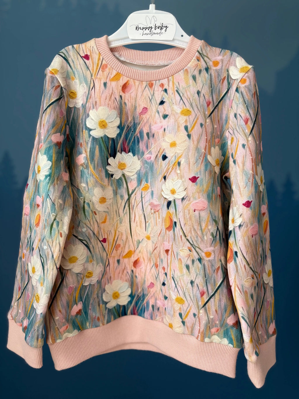 Bluza w kwiaty polne w odcieniach różu - Bunny Baby